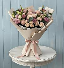 Букет цветов из:  Розы и Лизиантусы в Едрово