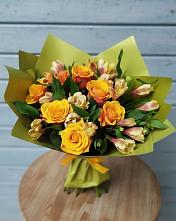 Букет цветов из:  Альстромерии и Розы в Едрово