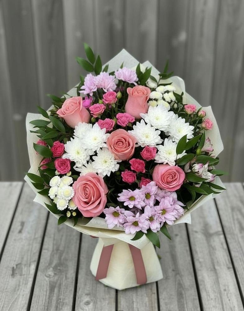 Букет цветов из: Альстромерии, Гвоздики, Розы и Хризантемы в Едрово