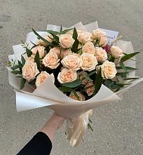 Букет Кремовые розы Латте в Едрово