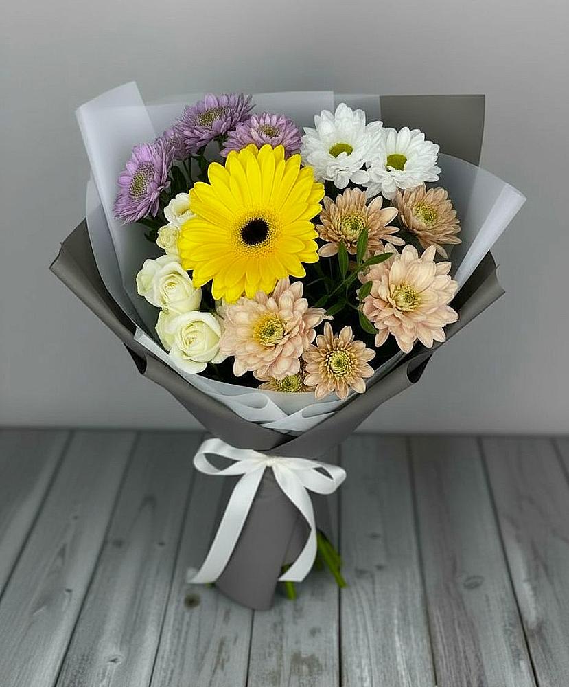 Букет цветов из: Розы, Герберы и Хризантемы в Едрово