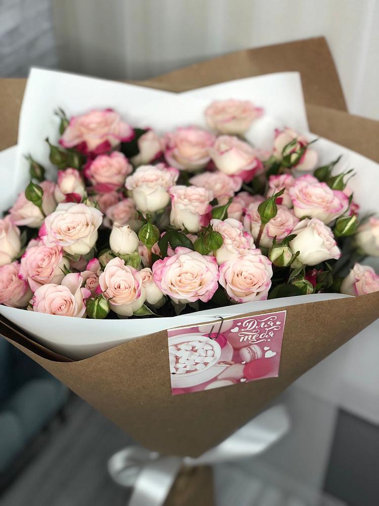 Букет цветов из: Розы в Едрово