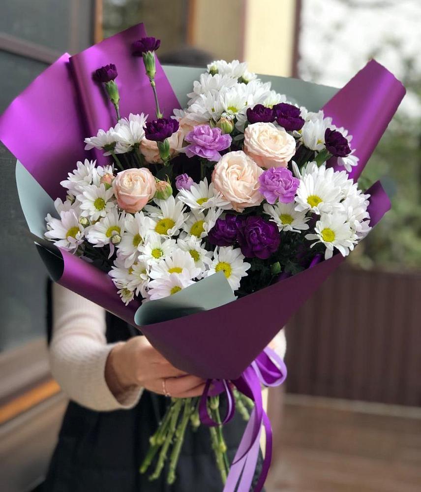 Букет цветов из: Хризантемы, Гвоздики и Розы в Едрово