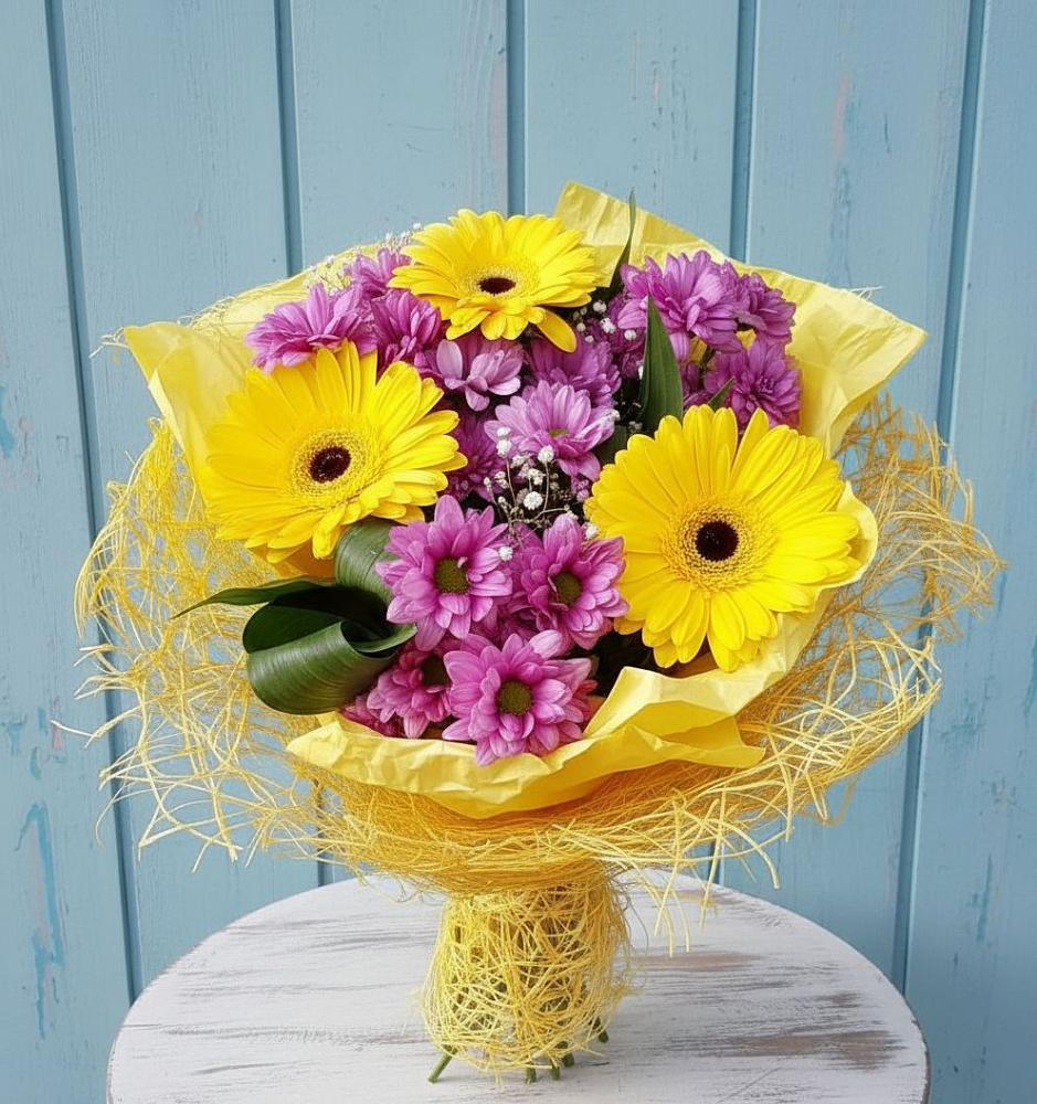 Букет цветов из: Хризантемы и Герберы в Едрово