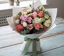 Букет цветов из:  Розы, Лизиантусы и Гвоздики #REPLACE_PRED# Едрово