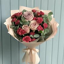 Букет цветов из:  Гвоздики и Розы в Едрово