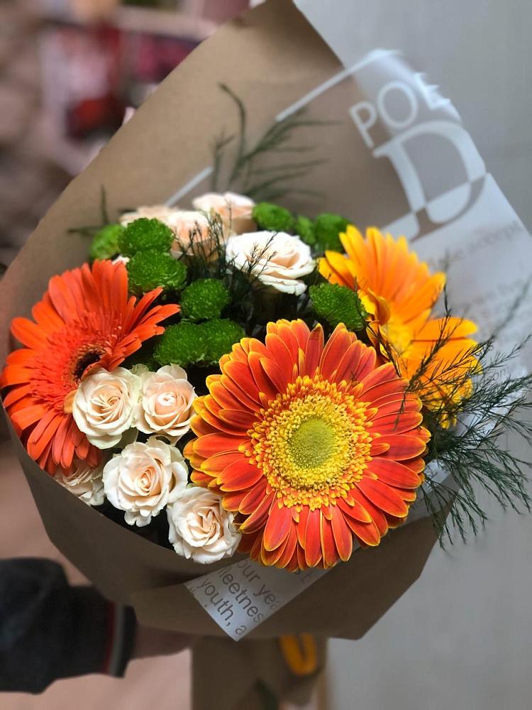 Букет цветов из: Герберы, Хризантемы и Розы в Едрово